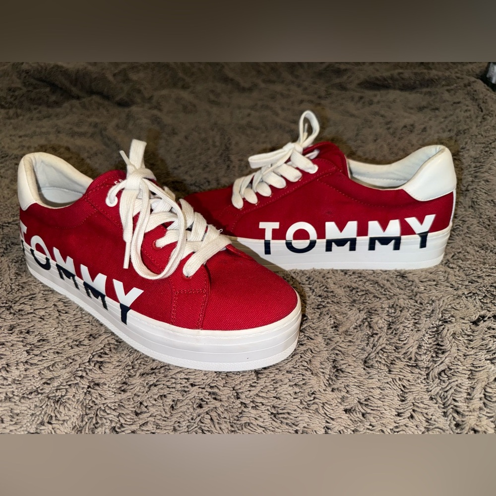 Tommy Hilfiger SIZE 10 M RED SNEAKERS LOGO LNC